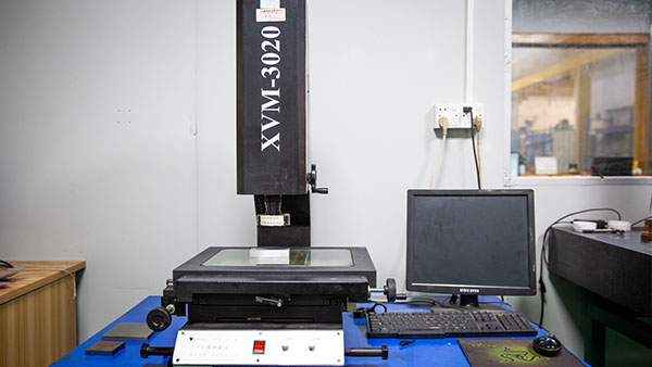 鑫創盟定制加工零件一般發生表面劃傷的原因 鑫創盟定制加工零件一般發生表面劃傷的原因