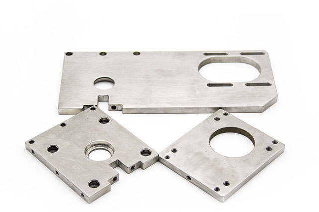 鋁合金手機(jī)外殼受歡迎的原因都是哪些?讓深圳鑫創(chuàng)盟告訴你。