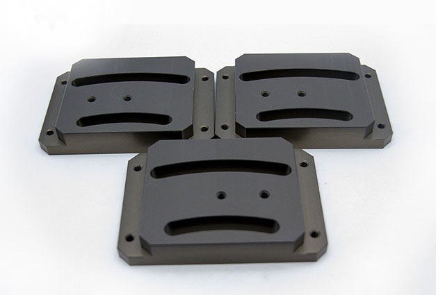 鑫創盟鋁型材加工淺談影響工業鋁型材深加工質量的因素