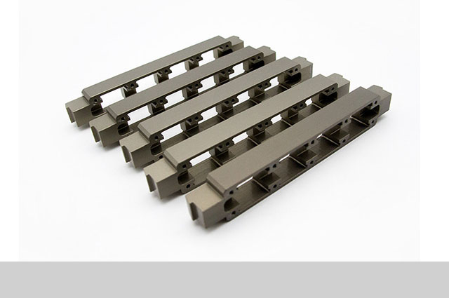 TA1鈦板材的組織和性能改進