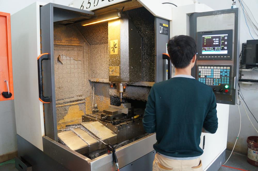 機械CNC鋁合金加工 機械CNC鋁合金加工