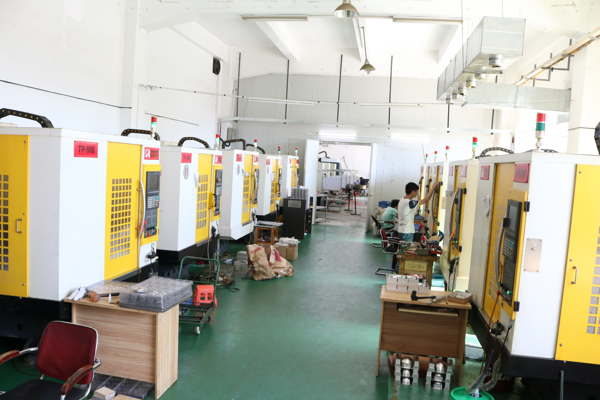 鋁合金加工廠-加工設備