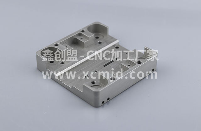 五軸加工的主要優(yōu)勢有哪些 五軸加工的主要優(yōu)勢有哪些