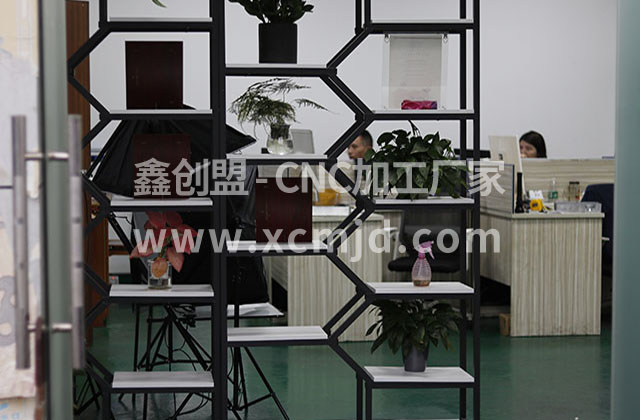 大家為何選擇五軸CNC加工中心，有哪些優勢？